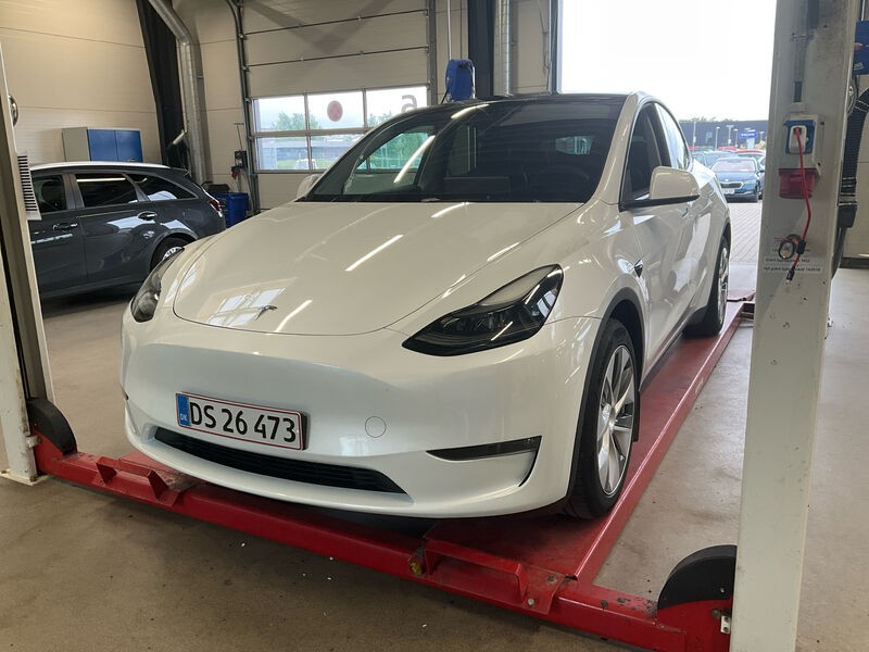 Car photo