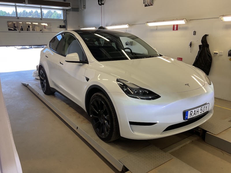 Car photo