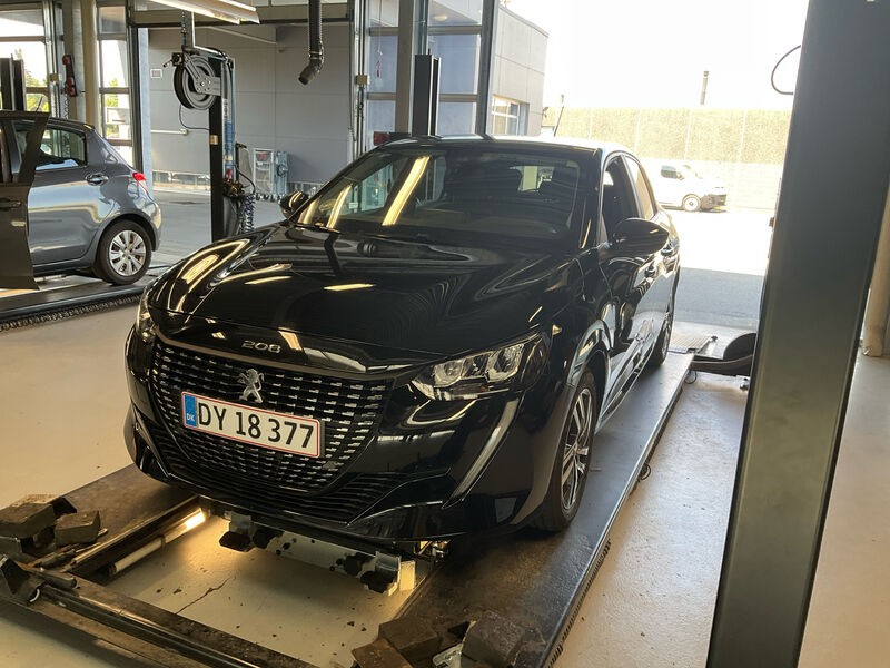 Car photo