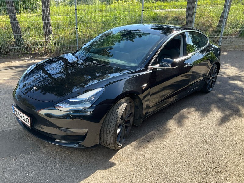 Car photo