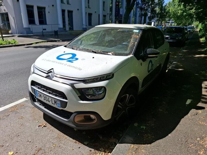 Car photo