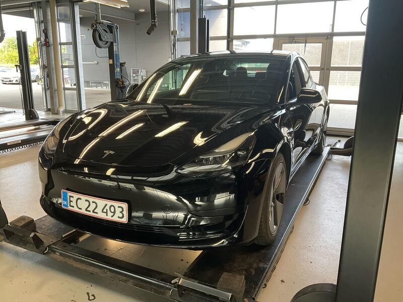 Car photo